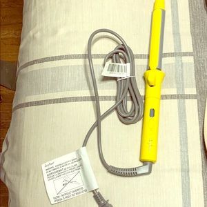Drybar 1” curling iron